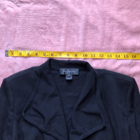 St. John blazer - Picture 5 of 8